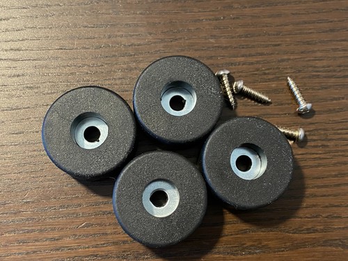 New feet hardware - 4,