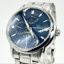 Montre automatique rétrograde