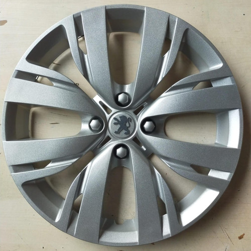 Lot enjoliveurs peugeot - lot,