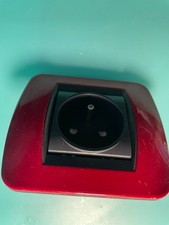 ARNOULD BTICINO LIVING Prise 2P+T 21231 PLAQUE ROUGE