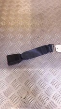 Attache ceinture arriere