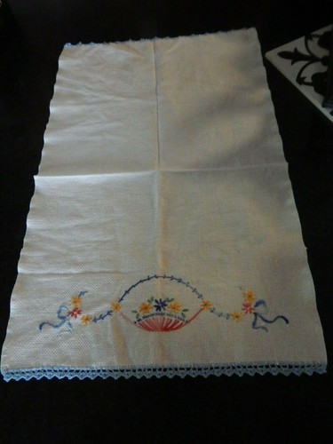 Vintage embroidery crocet - vintage,