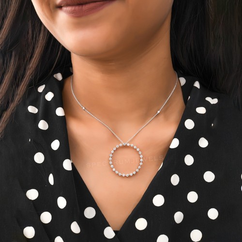 Pendentif rond diamant - en,