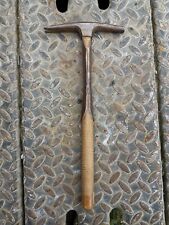 Ancien Marteau De Tapissier