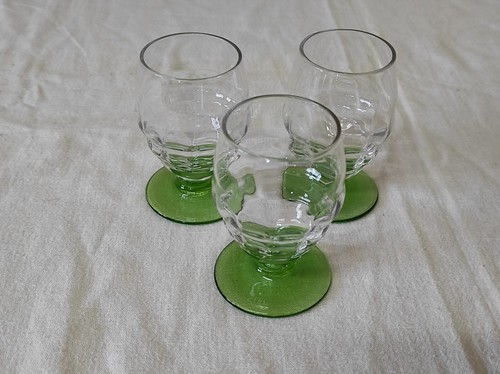 Lot anciens petits verres - de, 3