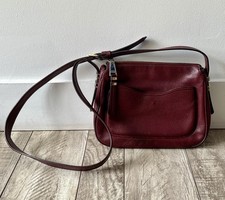 Sac Lancel En Cuir Bordeaux À