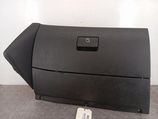 Boite a gants VOLKSWAGEN GOLF
