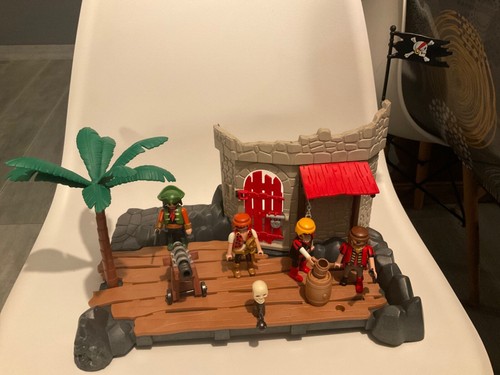 Playmobil île aux pirates - playmobil,
