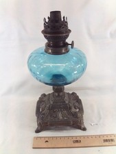Lampe à pétrole réservoir