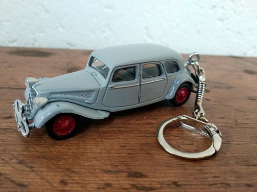 Porte clé citroën traction - citroën,