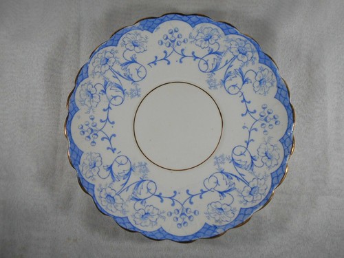 Assiette grande sous tasse - assiette,