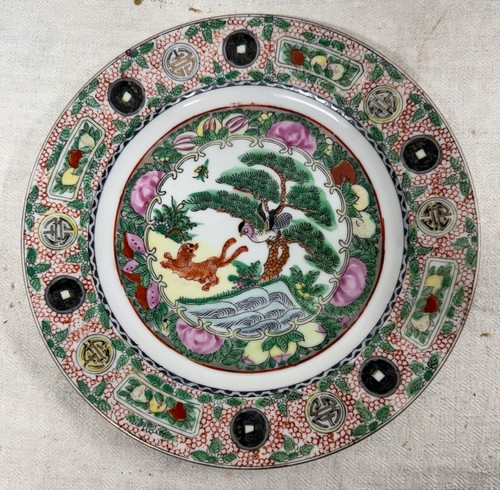 Assiette ancienne porcelaine