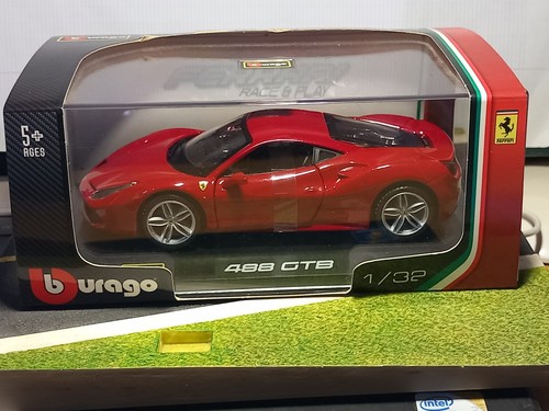 Ferrari 488 gts burago - ferrari,