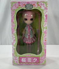 Pullip Sakura Miku P-122