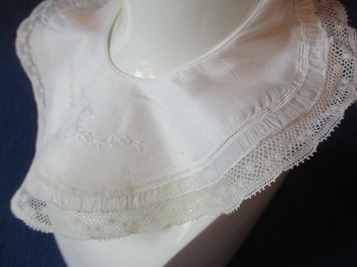 Bavoir ancien de bébé - bavoir, n°60