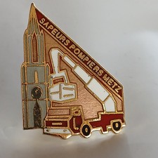 Pin's SAPEURS POMPIERS VILLE