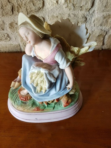 Biscuit ancien jeune - biscuit,