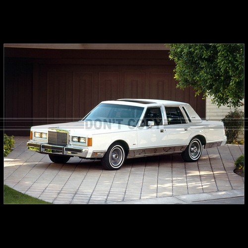 Photo 004053 lincoln town - photo, a.004053