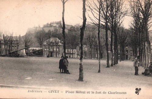 Carte postale givet - postale,