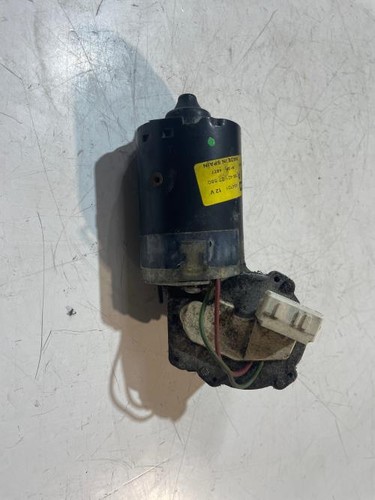 Moteur essuie glace avant