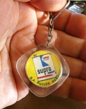 Ancien porte clé Bidon Huiles