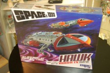 COSMOS 1999 Maquette HAWK MK IV MPC 1/48 - 38 cm
