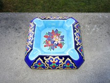 Magnifique ancien cendrier ou