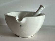 ANCIEN MORTIER DE PHARMACIE OU LABORATOIRE BLANC EN PORCELAINE GDV AVEC PILON