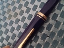 stylo bille montblanc,bleu
