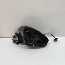 Audi Q4 SUV Véhicule Utilitaire Sport F4B Droite Side Aile Miroir Rhd 89C857410B