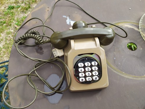 Ancien telephone touche - ancien,