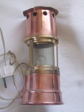 Veilleuse vintage en forme de