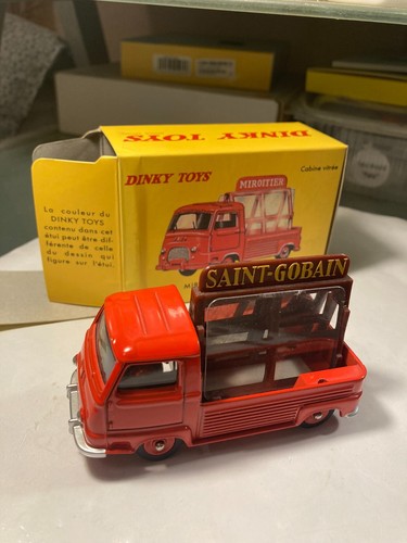Occasion renault - 1/43,