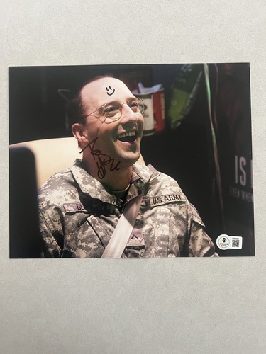 Tony hale autographed signed - hale,