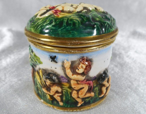 Boite bijoux pilule - boite, /