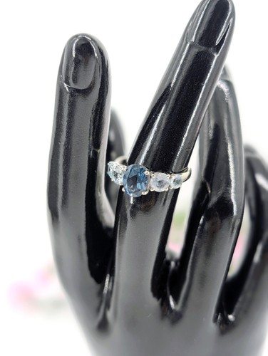 Bague blanc sertie de 5 - en,