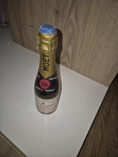 Bouteille De Champagne Moet Et