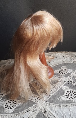 Jolie perruque cheveux - jolie,