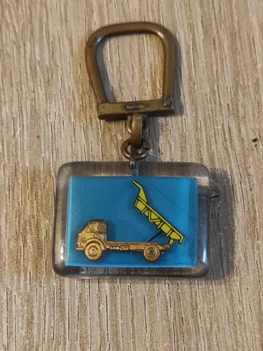 Porte clés key ring - key,