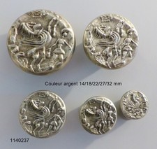 lot de 5  BOUTONS  Anciens