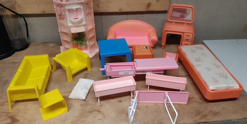 Lot meuble pour poupée barbie - poupée,