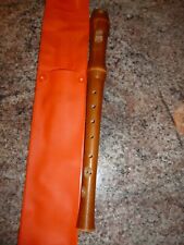 FLUTE A BEC EN BOIS DE LA MARQUE FRANCAISE BEUSCHER AVEC POCHETTE DE RANGEMENT