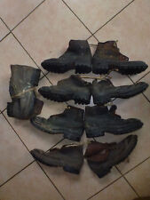 LOT de 5 paires de brodequins mle 1941 ou 45. POILU. FRANCE.ALLEMAND.ANGLAIS.