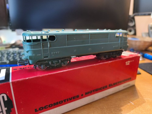 Locomotive diesel sncf 889240 - diesel,