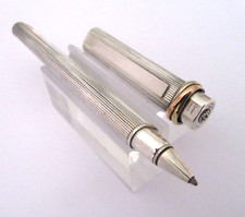 STYLO ROLLER BILLE DE PRESTIGE CARTIER MODELE TRINITY ARGENT MASSIF Q303