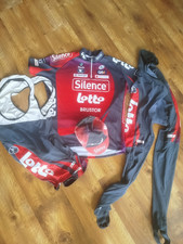maillot cycliste lotto silence+cuissard Long et Court et casquette