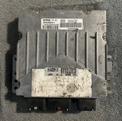 Ecu calculateur moteur peugeot - ecu,