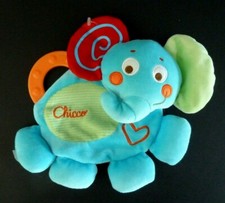 *. DOUDOU PLAT CHICCO ELEPHANT BLEU VERT ORANGE ANNEAU DENTITION EXCELLENT ETAT 