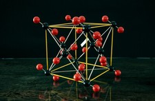 Ancien modèle moléculaire