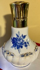 lampe berger PORCELAINE DE CAPODIMONTE A DECORS DE FLEURS BLEUES - N ° 13